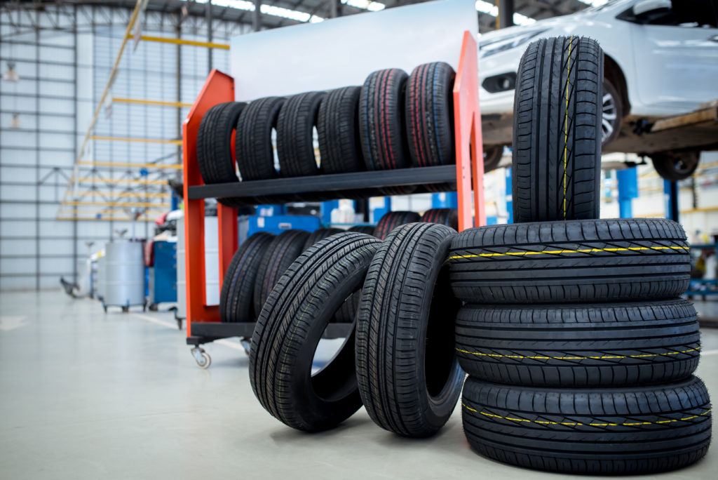 new tires that change tires in the auto repair service center